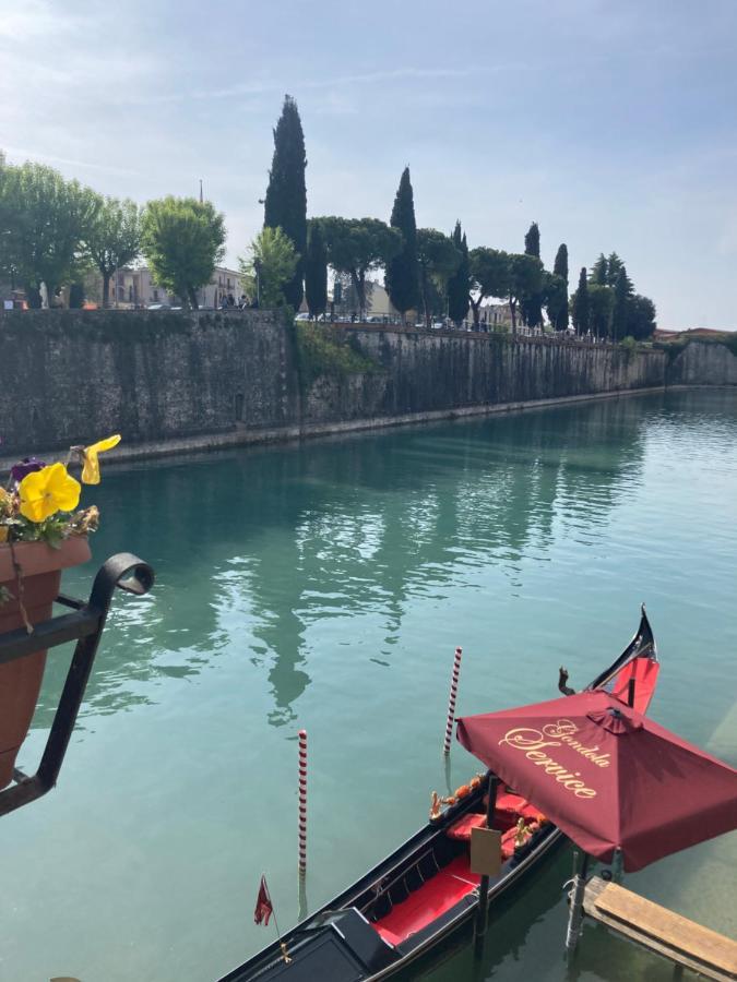 Garda Art&Lake Peschiera del Garda Exterior photo