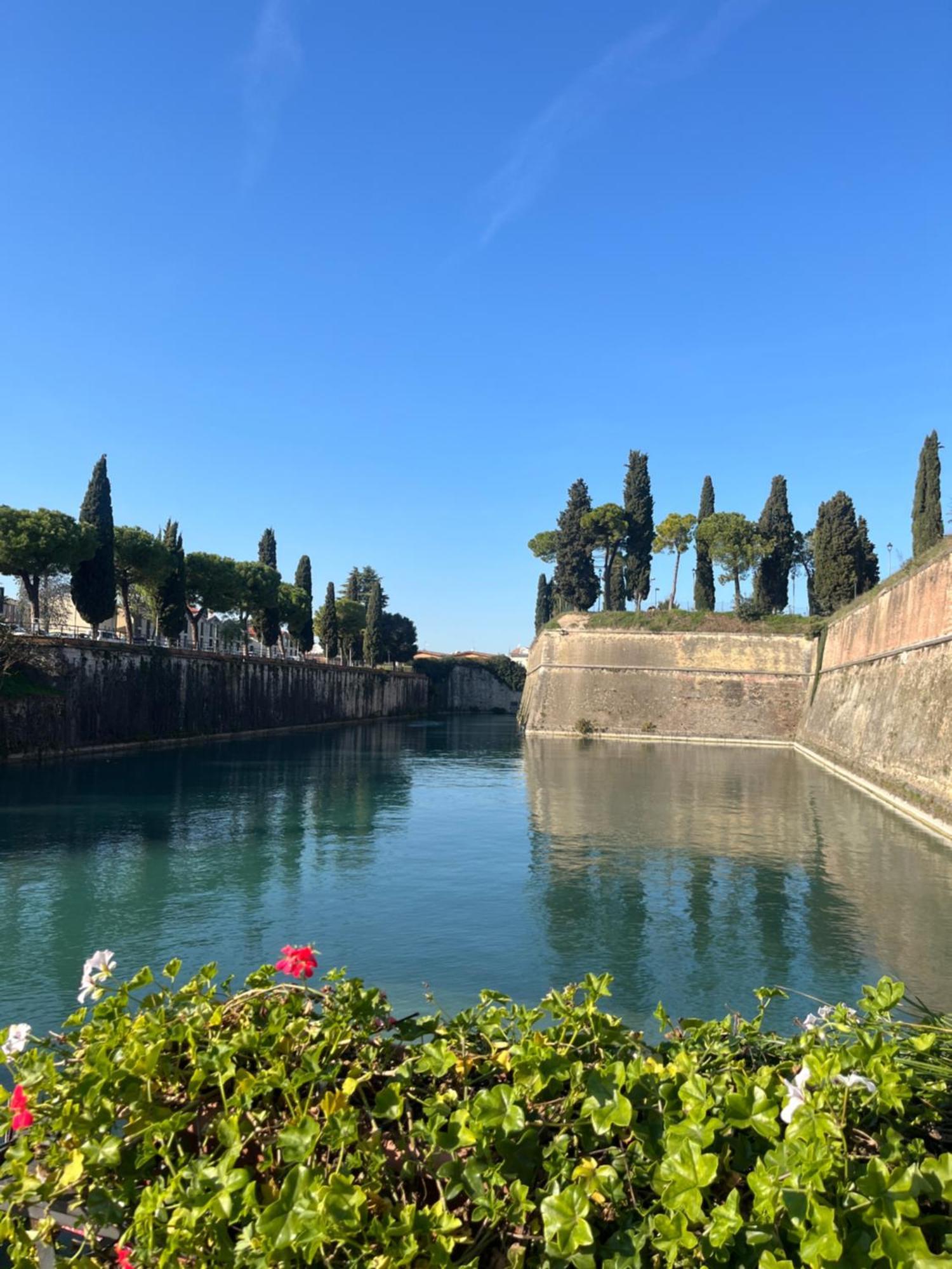 Garda Art&Lake Peschiera del Garda Exterior photo